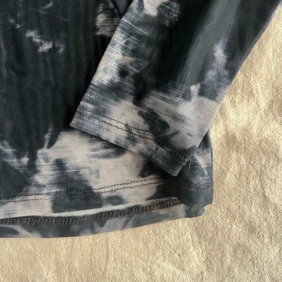 Rita Ora x Primark Long Sleeve Sheer Top in Navy Tie Dye in size S - Picture 4 of 8